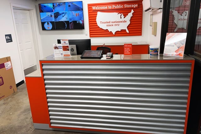 Property 984 image number 2