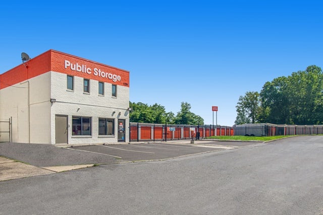 20×15 Public Storage: Garage in Philadelphia, PA 1251 Byberry Road Philadelphia, Pennsylvania