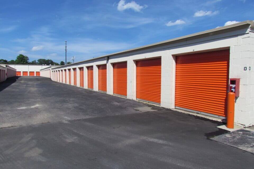 20×10 Public Storage: Self Storage Unit in Raleigh, NC 2610 Yonkers Road Raleigh, North Carolina 2