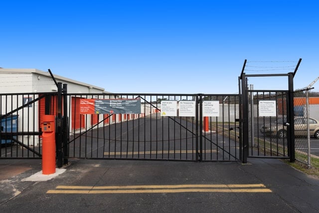 Property 995 image number 3